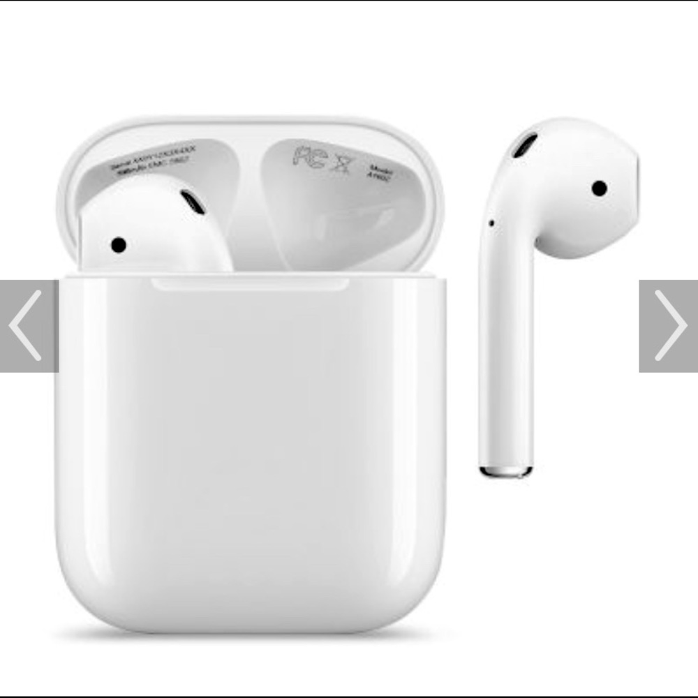 Apple air pods .
